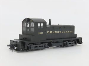 HO Scale Walthers 932-1351 PRR Pennsylvania SW1 Diesel Locomotive #5987