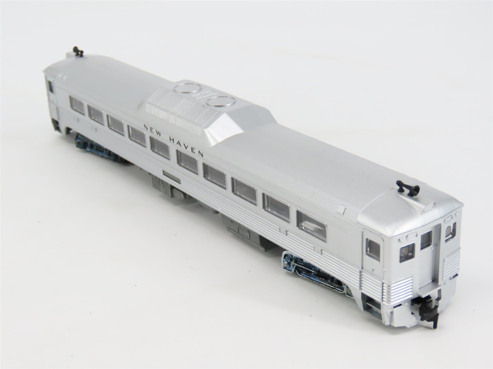 HO Scale Athearn 2072 NH New Haven RDC-1 Diesel Railcar UNPOWERED