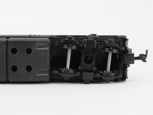 HO Scale Athearn 3022 NH New Haven F7B Diesel Locomotive #0272 UNPOWERED