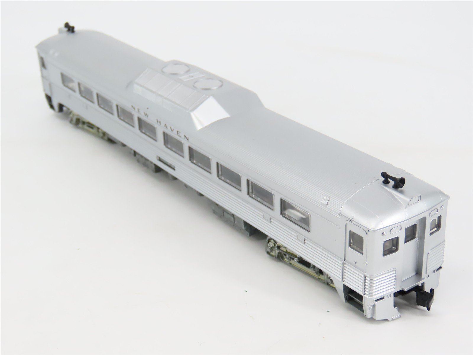 HO Scale Athearn 2072 NH New Haven RDC-1 Diesel Railcar UNPOWERED
