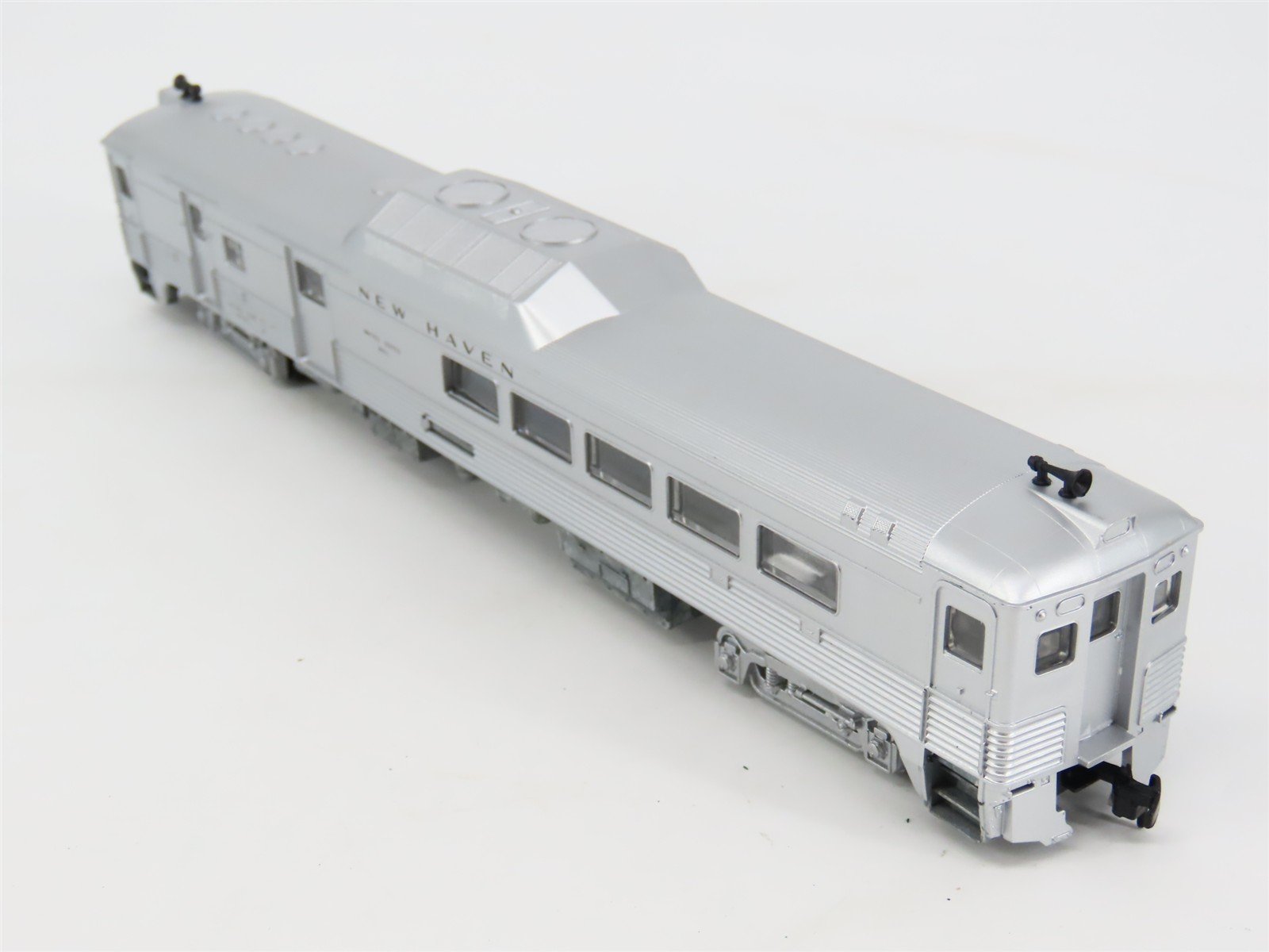 HO Scale Athearn 2077 NH New Haven RDC-3 Diesel Railcar UNPOWERED