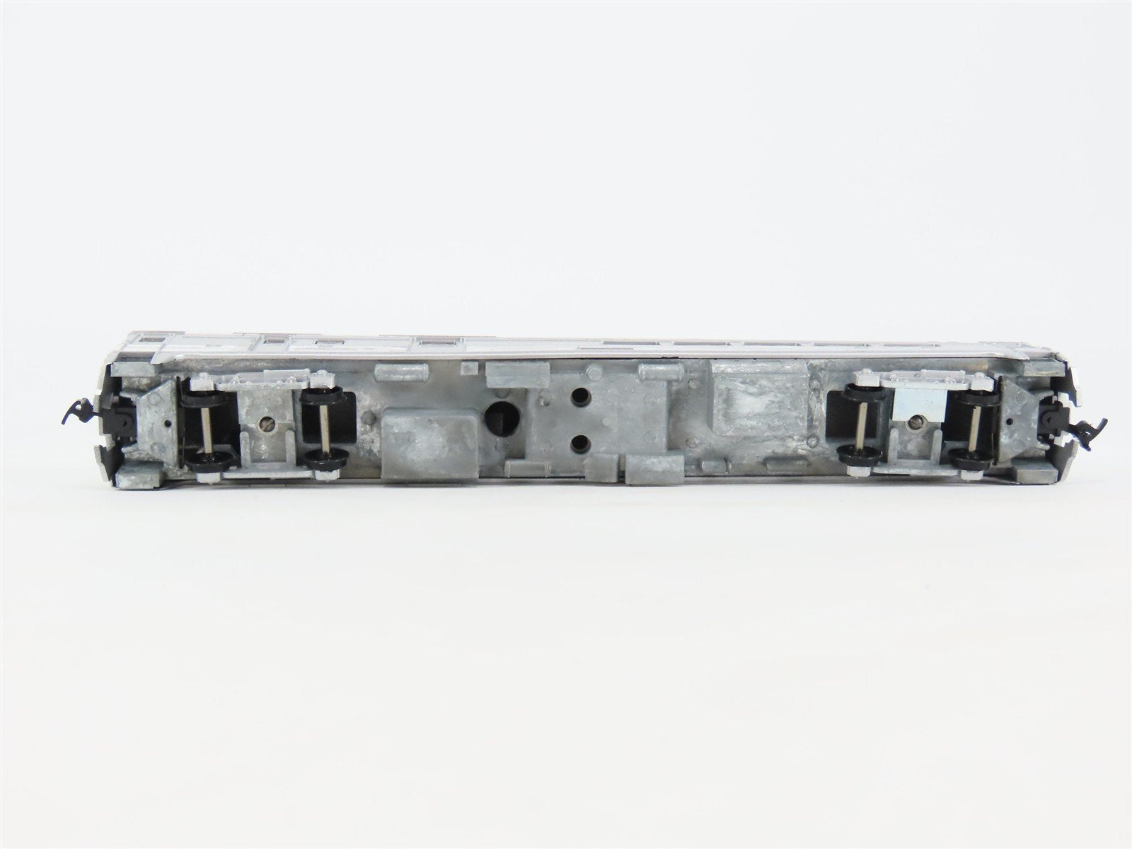 HO Scale Athearn 2077 NH New Haven RDC-3 Diesel Railcar UNPOWERED