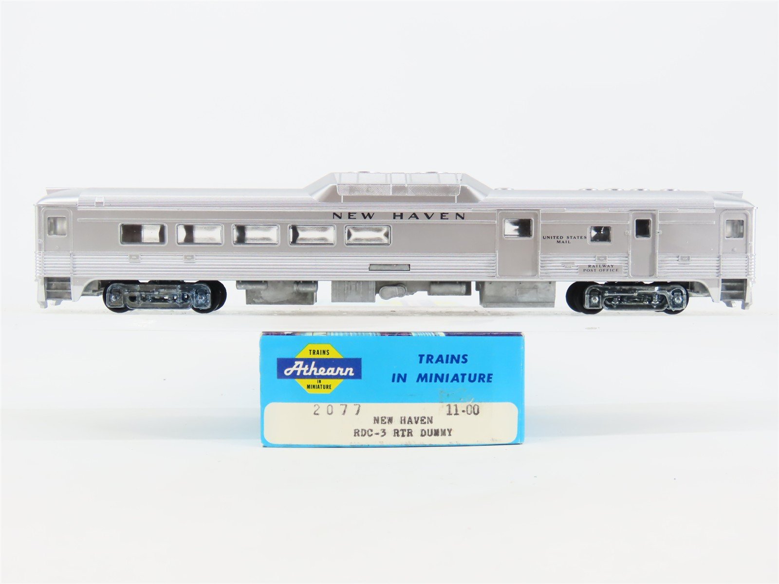HO Scale Athearn 2077 NH New Haven RDC-3 Diesel Railcar UNPOWERED