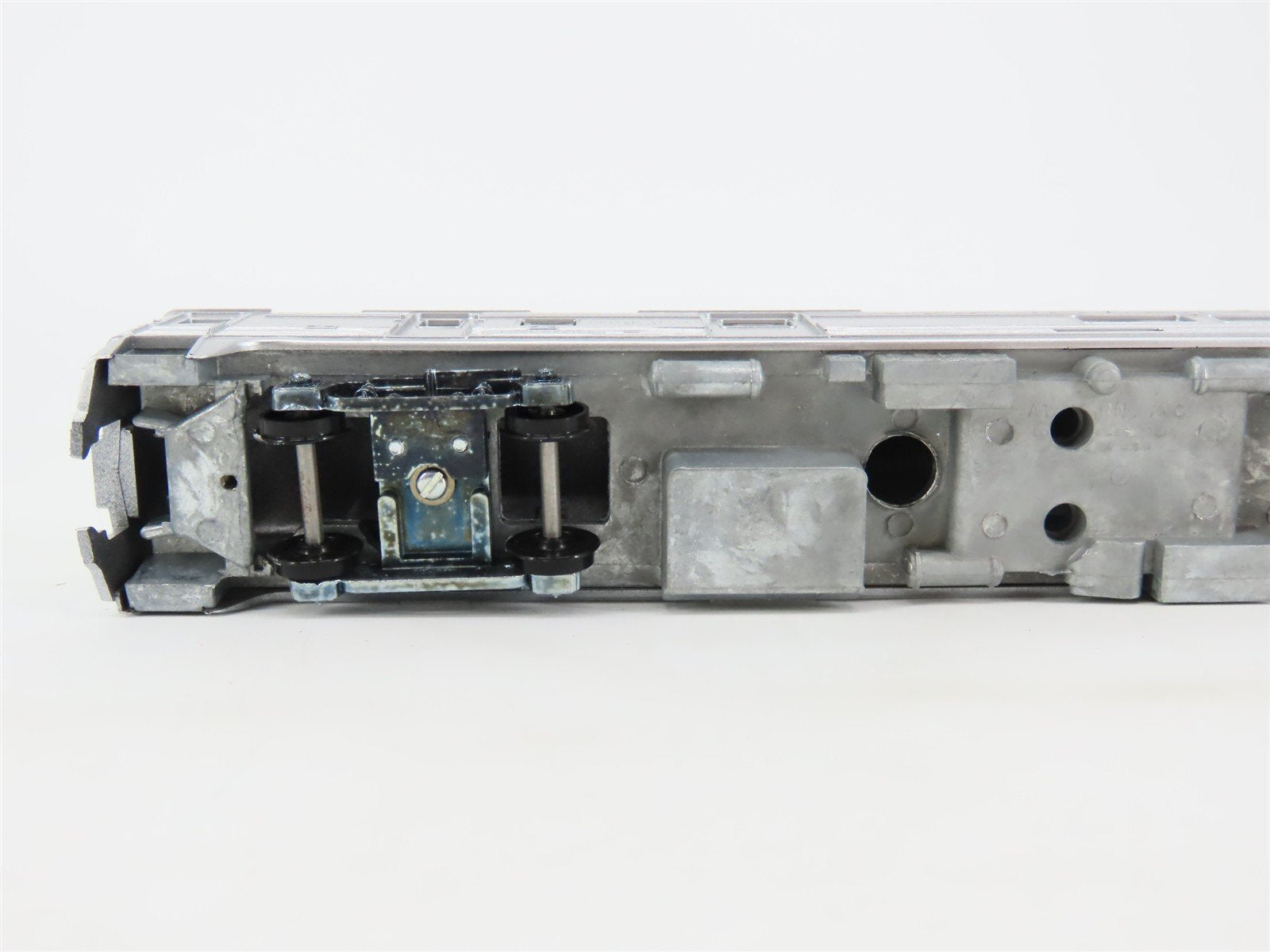 HO Scale Athearn 2077 NH New Haven RDC-3 Diesel Railcar UNPOWERED