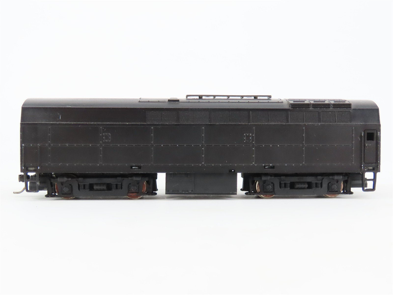 HO Scale Roco Undecorated RF16B Sharknose Diesel Loco Customized/UNPOWERED