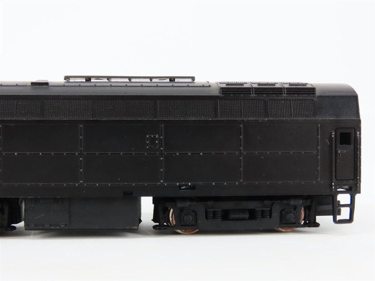 HO Scale Roco Undecorated RF16B Sharknose Diesel Loco Customized/UNPOWERED