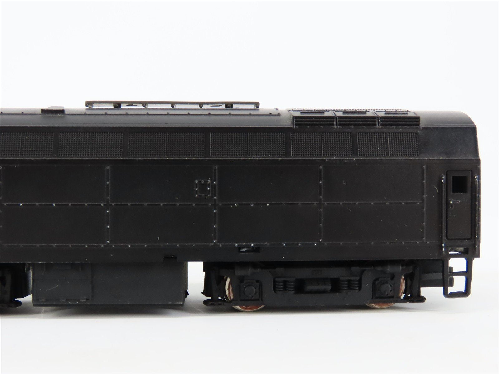 HO Scale Roco Undecorated RF16B Sharknose Diesel Loco Customized/UNPOWERED