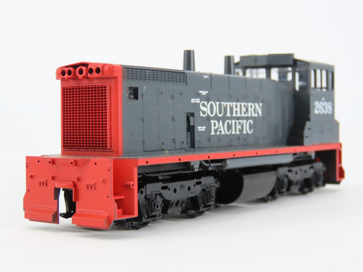 HO Scale Athearn 3926 SP Southern Pacific SW1500 Diesel Loco #2638 UNPOWERED