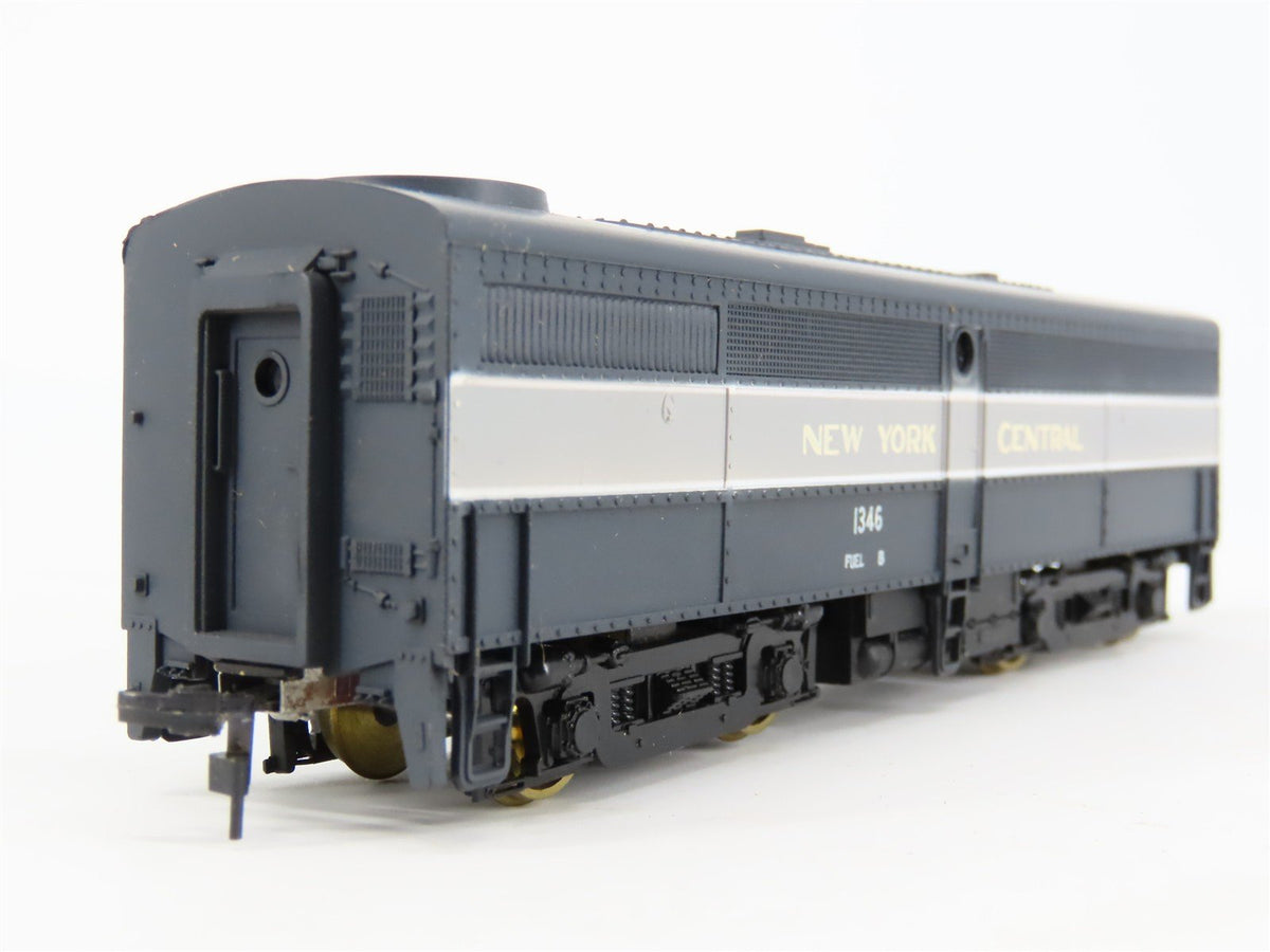 HO Scale Train Miniature NYC New York Central FB-1 Diesel Loco #1346 UNPOWERED