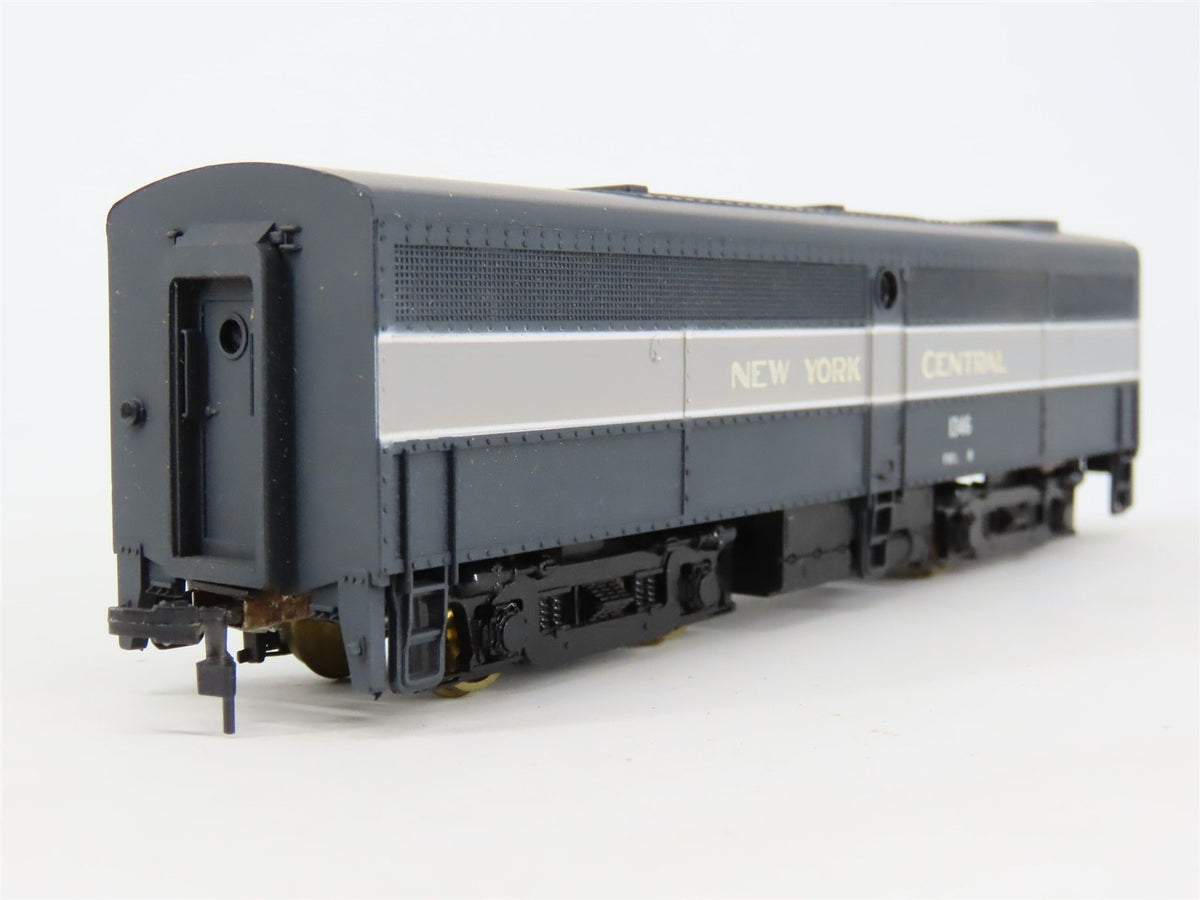 HO Scale Train Miniature NYC New York Central FB-1 Diesel Loco #1346 UNPOWERED