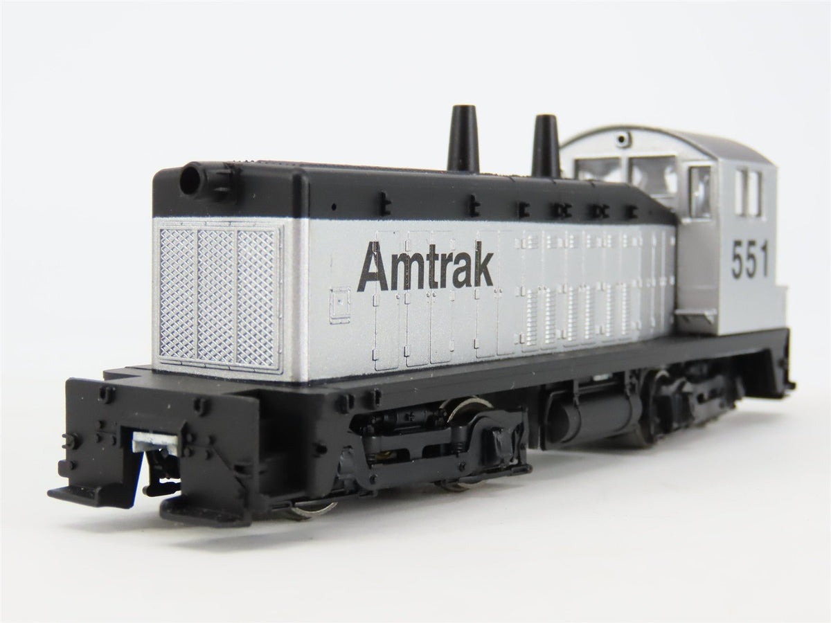 HO Scale Athearn 4013 Amtrak SW7 Diesel Locomotive #551