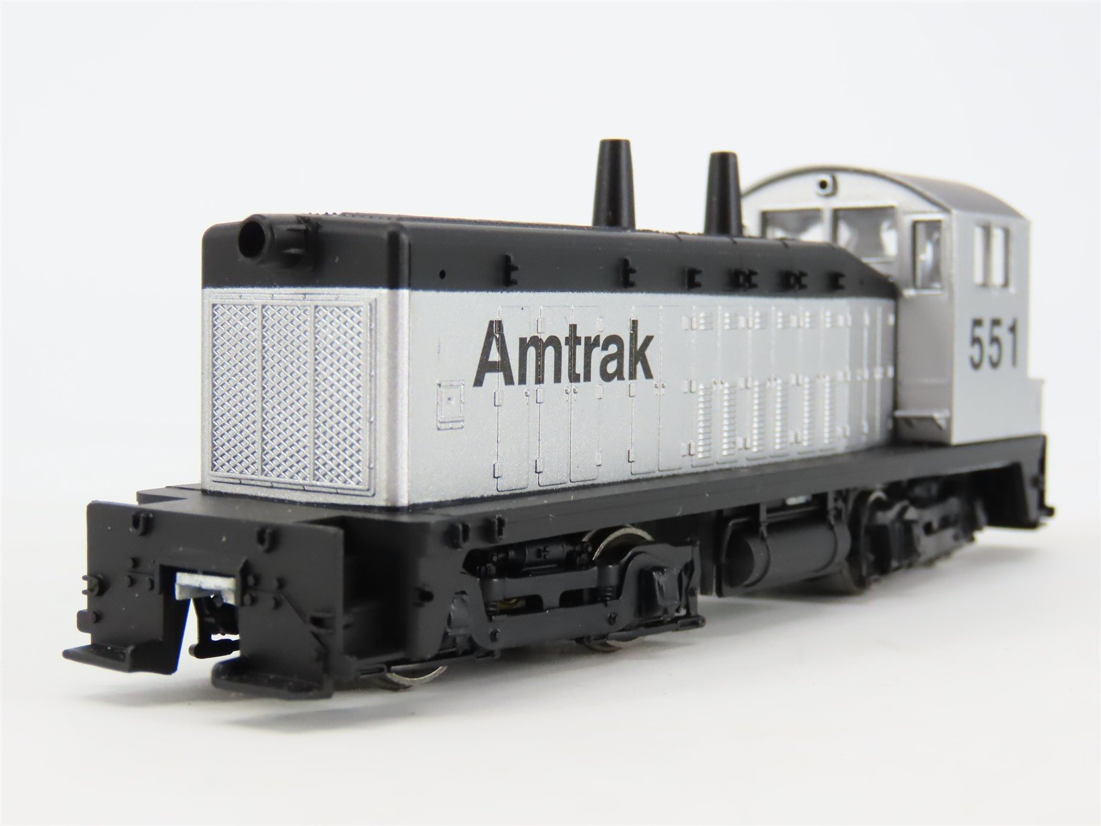 HO Scale Athearn 4013 Amtrak SW7 Diesel Locomotive #551