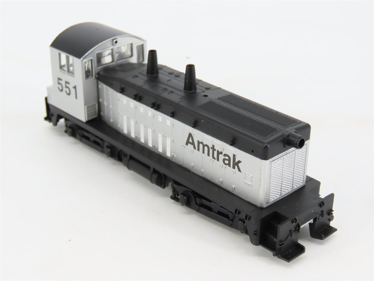 HO Scale Athearn 4013 Amtrak SW7 Diesel Locomotive #551