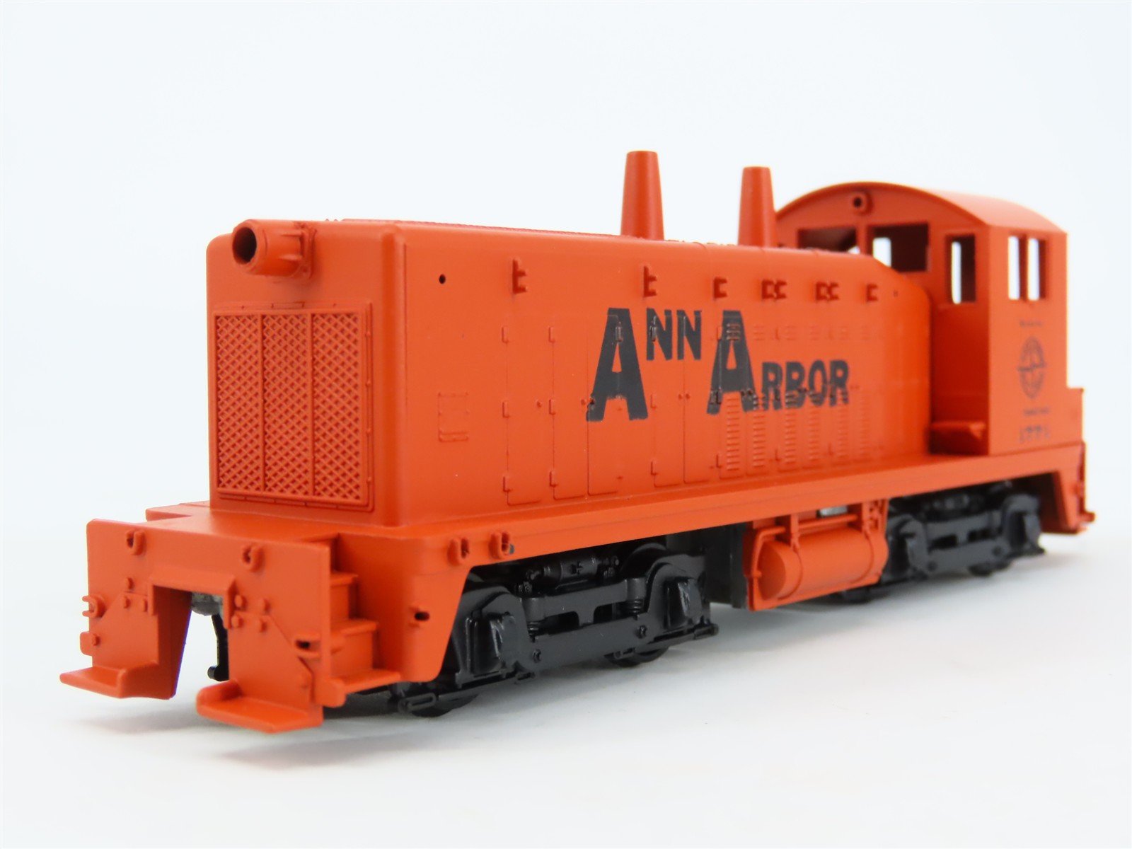 HO Scale Athearn/Bev-Bel 2553 AA Ann Arbor SW7 Diesel Locomotive #1771 UNPOWERED