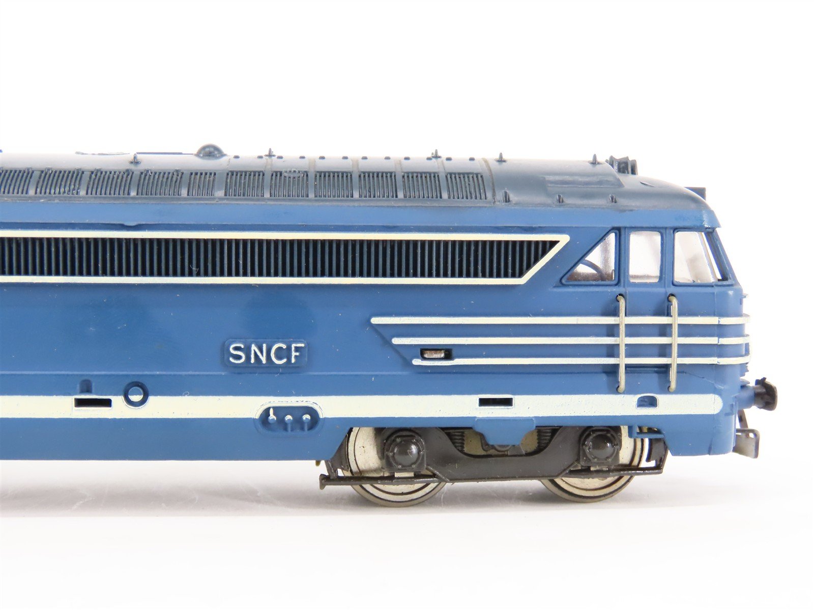 HO Scale SNCF French National Class BB Diesel Locomotive #67001
