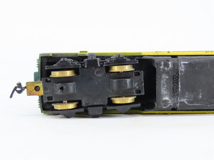 HO Scale Life-Like CNW Chicago Northwestern F7B Diesel Locomotive UNPOWERED