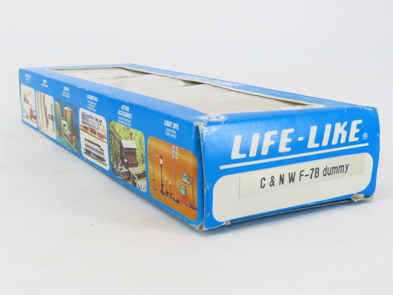 HO Scale Life-Like CNW Chicago Northwestern F7B Diesel Locomotive UNPOWERED