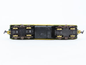 HO Scale Life-Like CNW Chicago Northwestern F7B Diesel Locomotive UNPOWERED