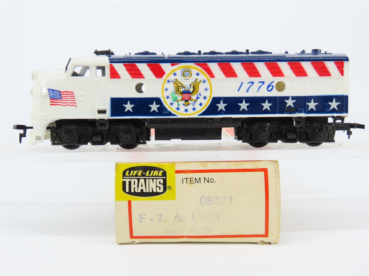 HO Scale Life-Like Bicentennial F7A Diesel Locomotive #1776 UNPOWERED