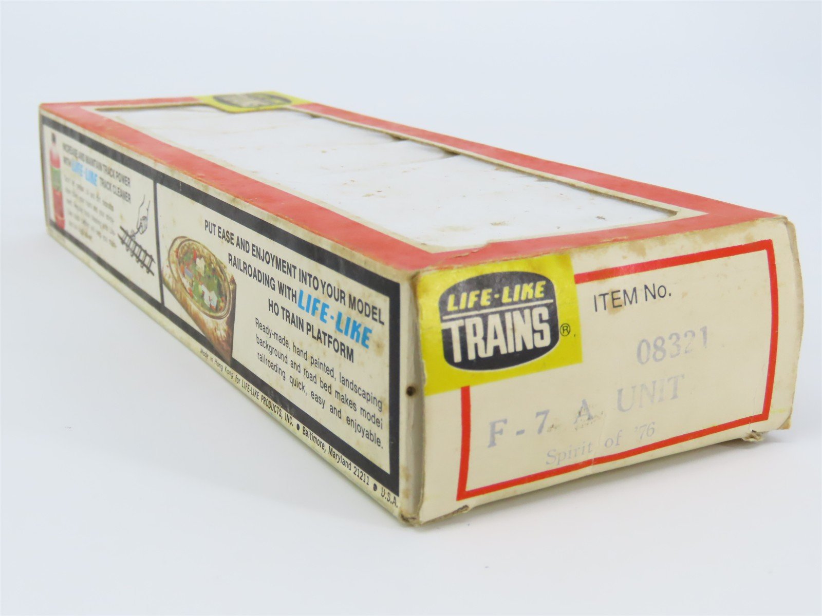 HO Scale Life-Like Bicentennial F7A Diesel Locomotive #1776 UNPOWERED