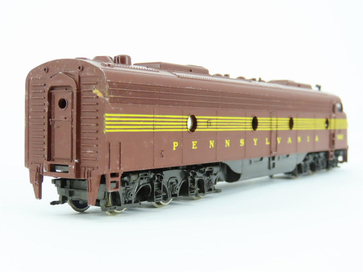 HO Scale Rivarossi PRR Pennsylvania E8 A/B Diesel Locomotive Set
