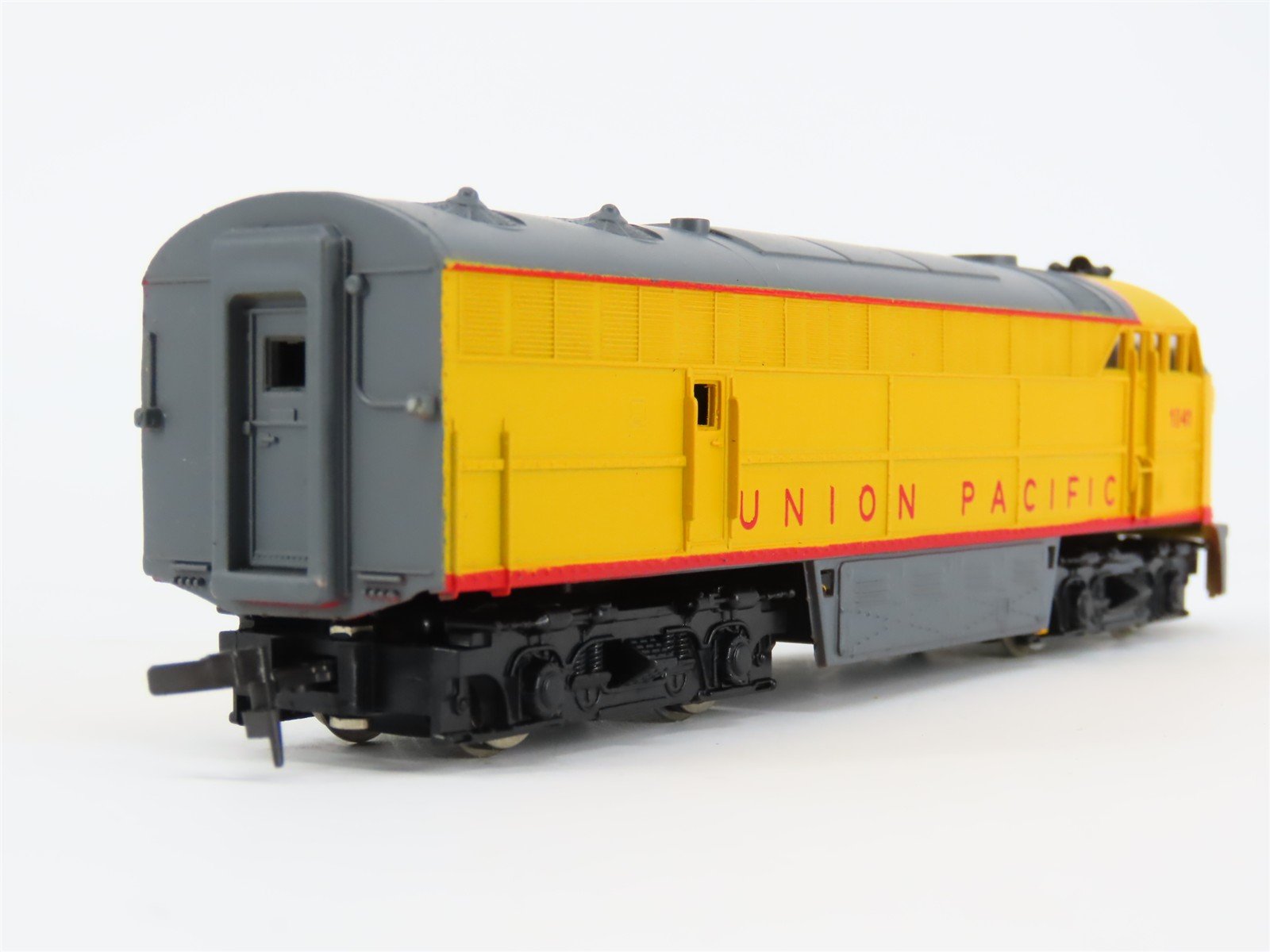 HO Scale AHM 5024K UP Union Pacific FM Diesel Locomotive #1041