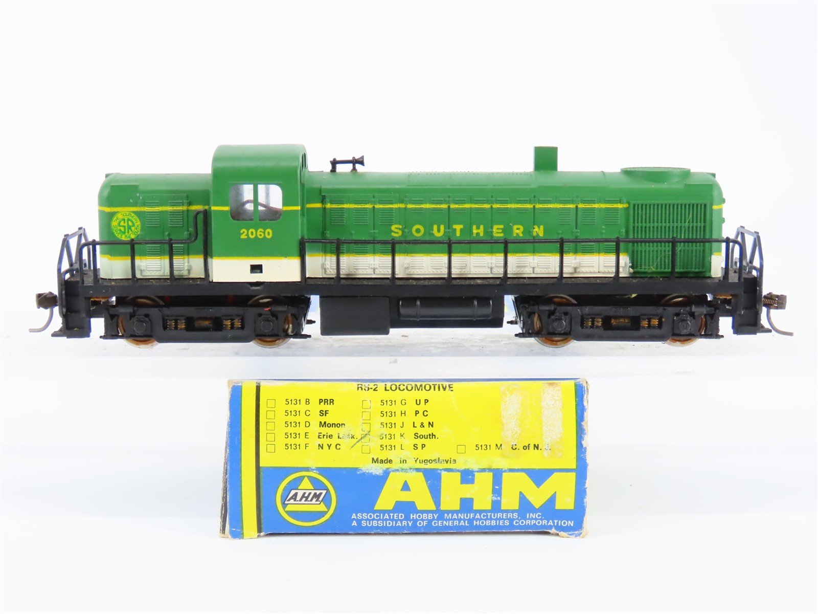 HO Scale AHM 5131K Southern RS-2 Diesel Locomotive #2060 Customized
