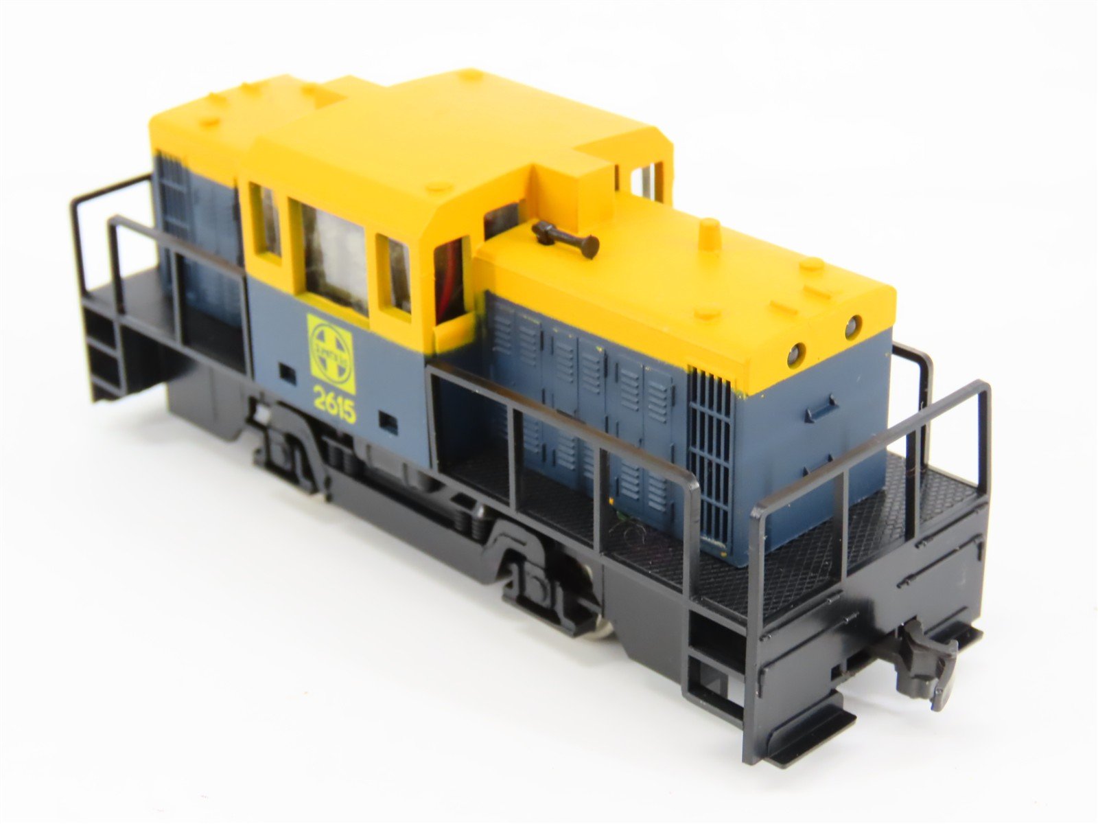 HO Scale AHM 5011D ATSF Santa Fe Center Cab Diesel Locomotive #2615