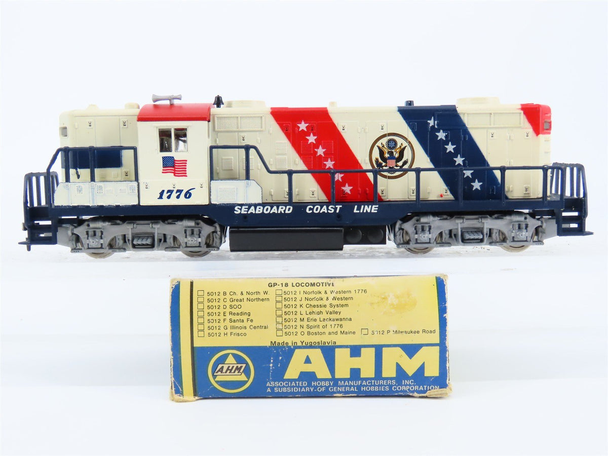 HO Scale AHM SCL Seaboard Coast Line Bicentennial GP18 Diesel Loco #1776