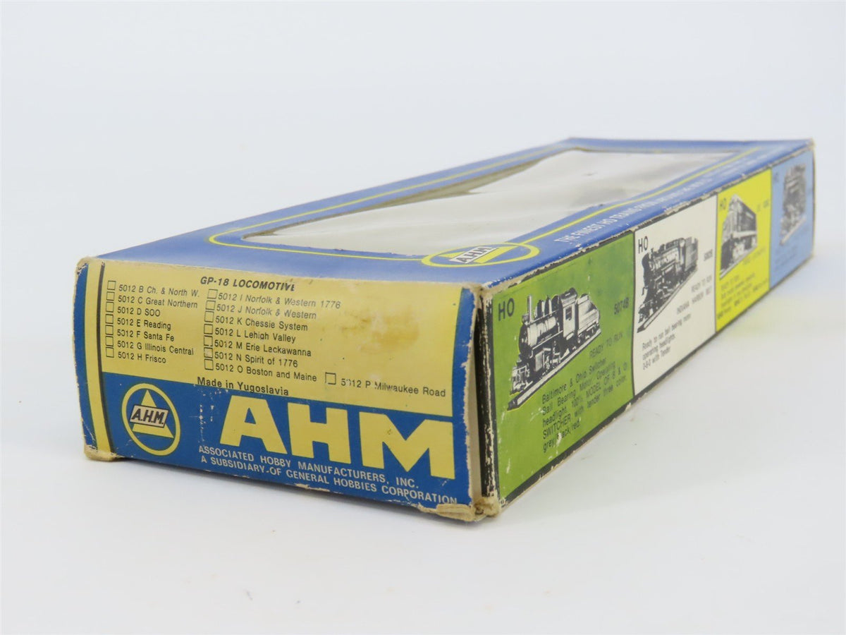 HO Scale AHM SCL Seaboard Coast Line Bicentennial GP18 Diesel Loco #1776