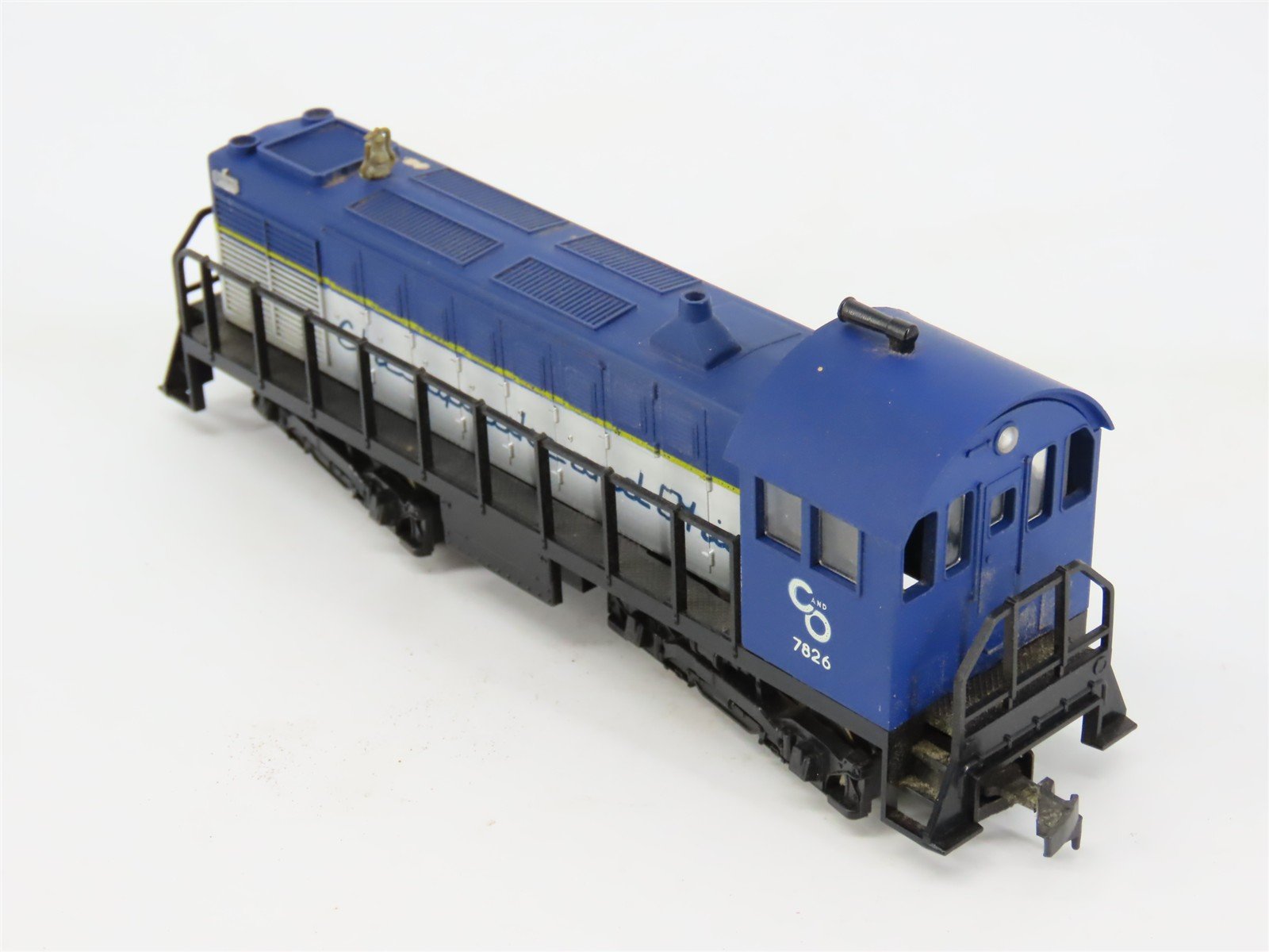 HO Scale AHM 5010B C&O Chesapeake & Ohio Alco-1000 Diesel #7826 UNPOWERED