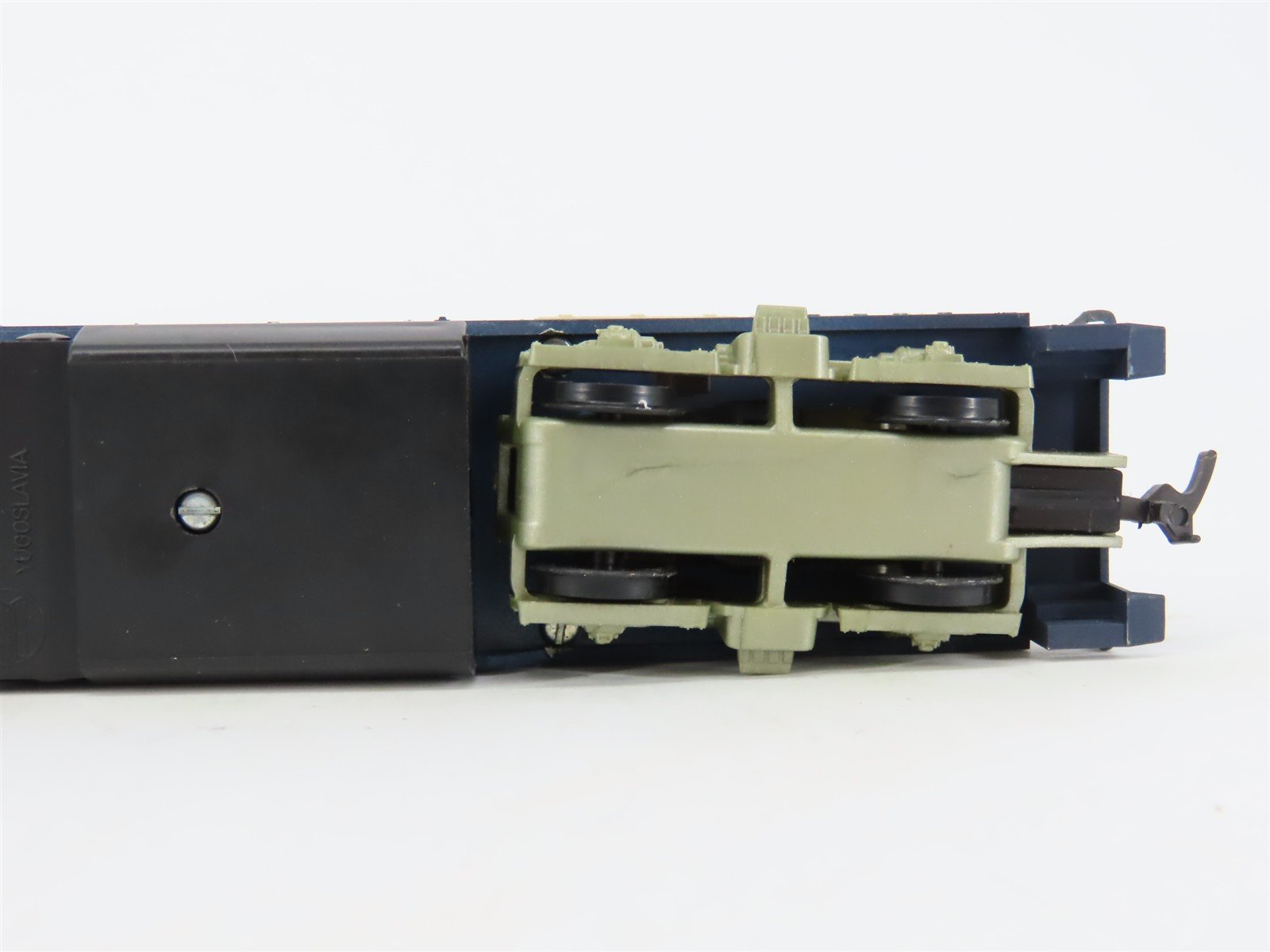 HO AHM 5012ND SCL Seaboard Coast Line Bicentennial GP18 Diesel #1776 UNPOWERED