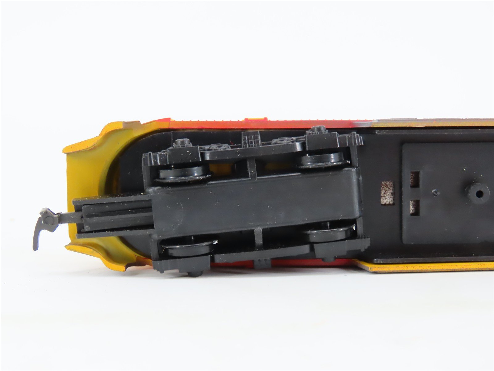 HO Scale AHM 5024KD UP Union Pacific FM A Unit Diesel Locomotive #1041 UNPOWERED