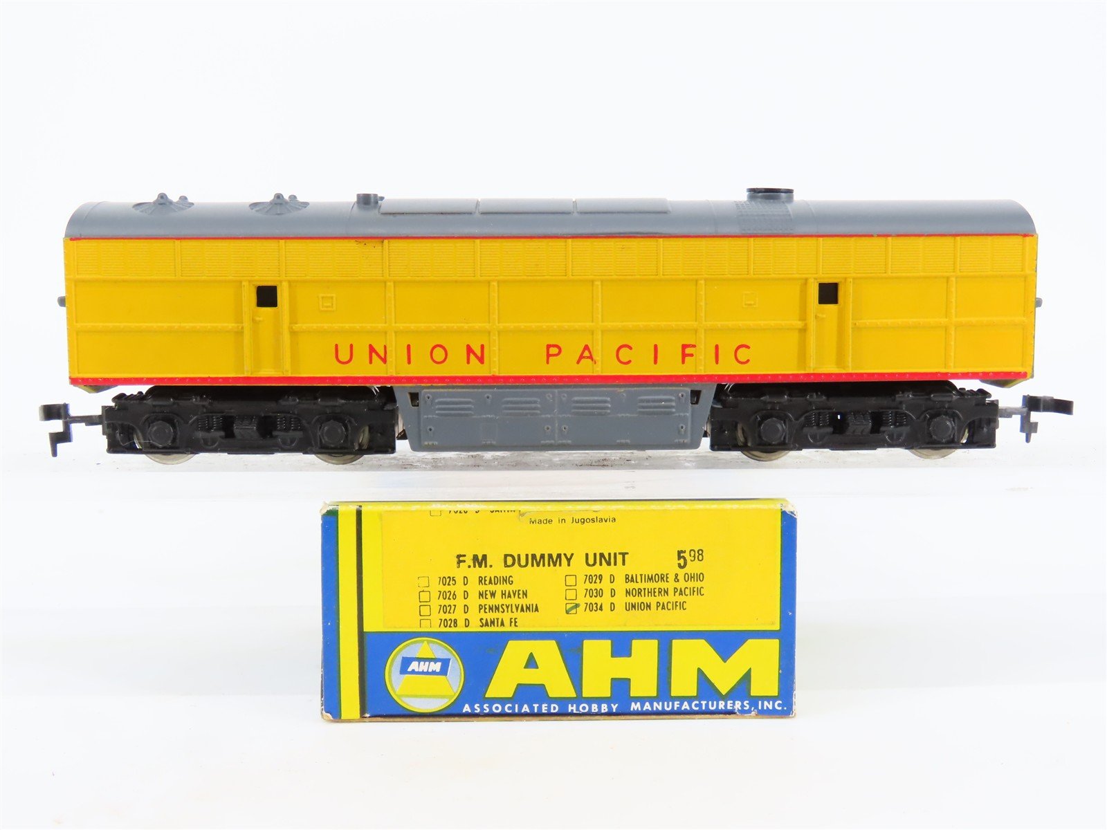 HO Scale AHM 7034D UP Union Pacific FM B Unit Diesel Locomotive UNPOWERED