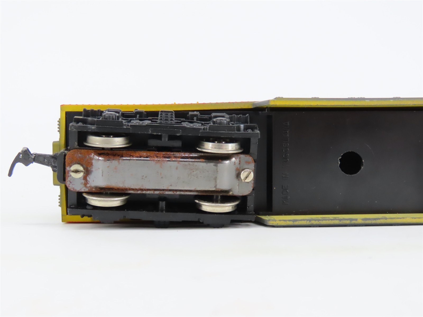 HO Scale AHM 7034D UP Union Pacific FM B Unit Diesel Locomotive UNPOWERED