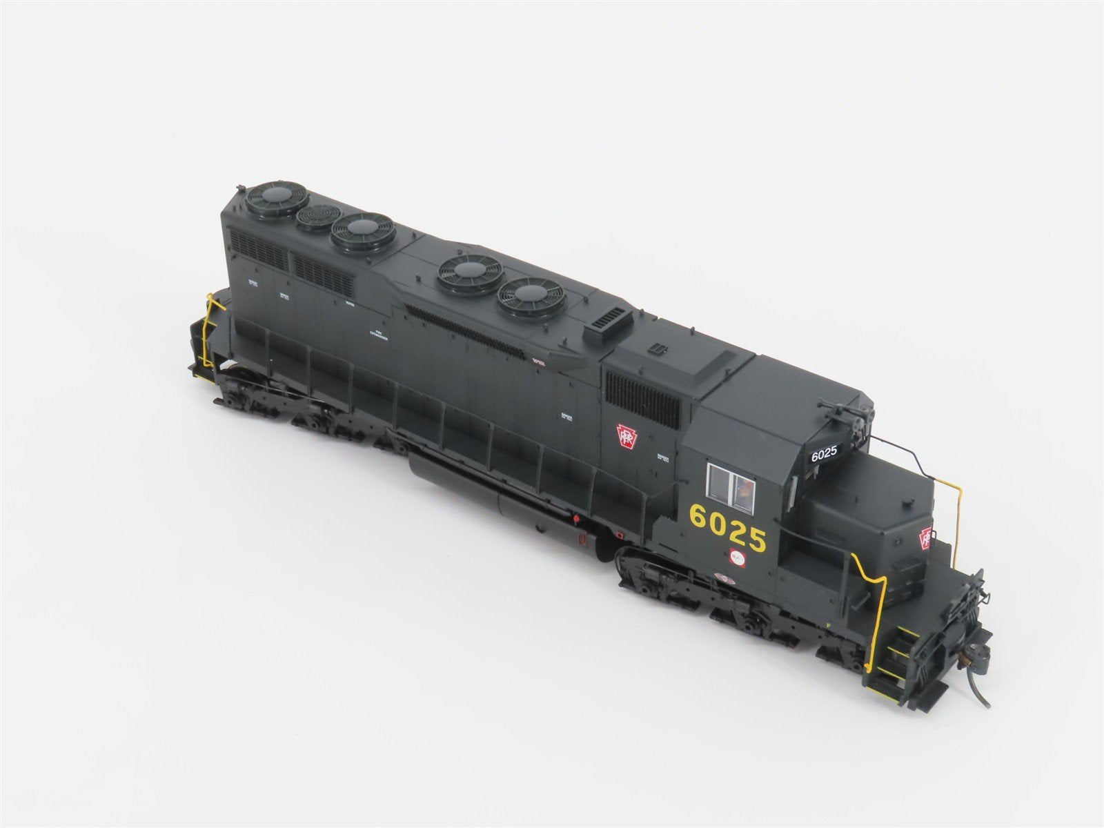 HO Scale Atlas Master PRR Pennsylvania EMD SD35 Diesel #6025 w/ DCC