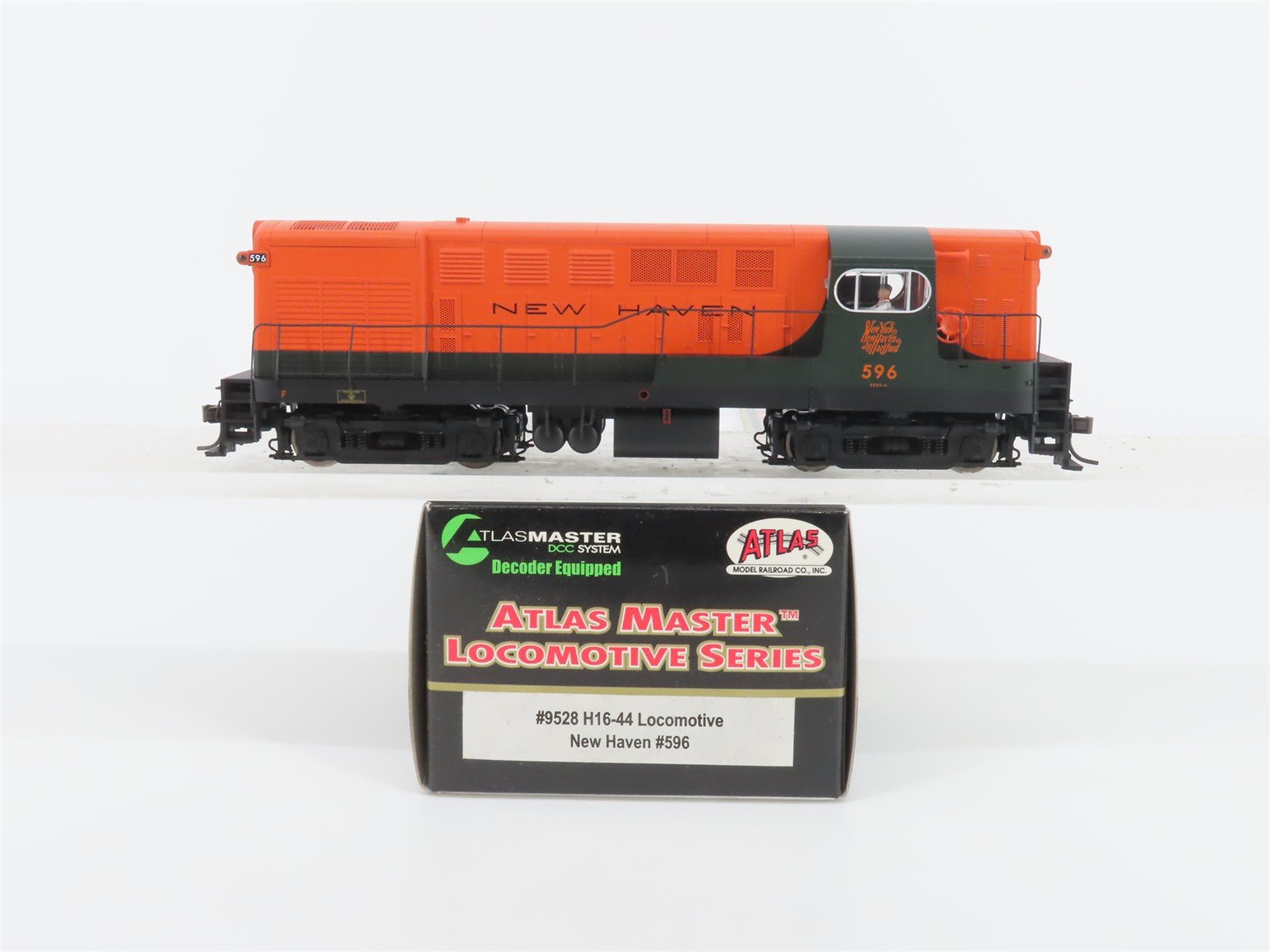 HO Scale Atlas Master 9528 NH New Haven FM H16-44 Diesel #596 w/ DCC