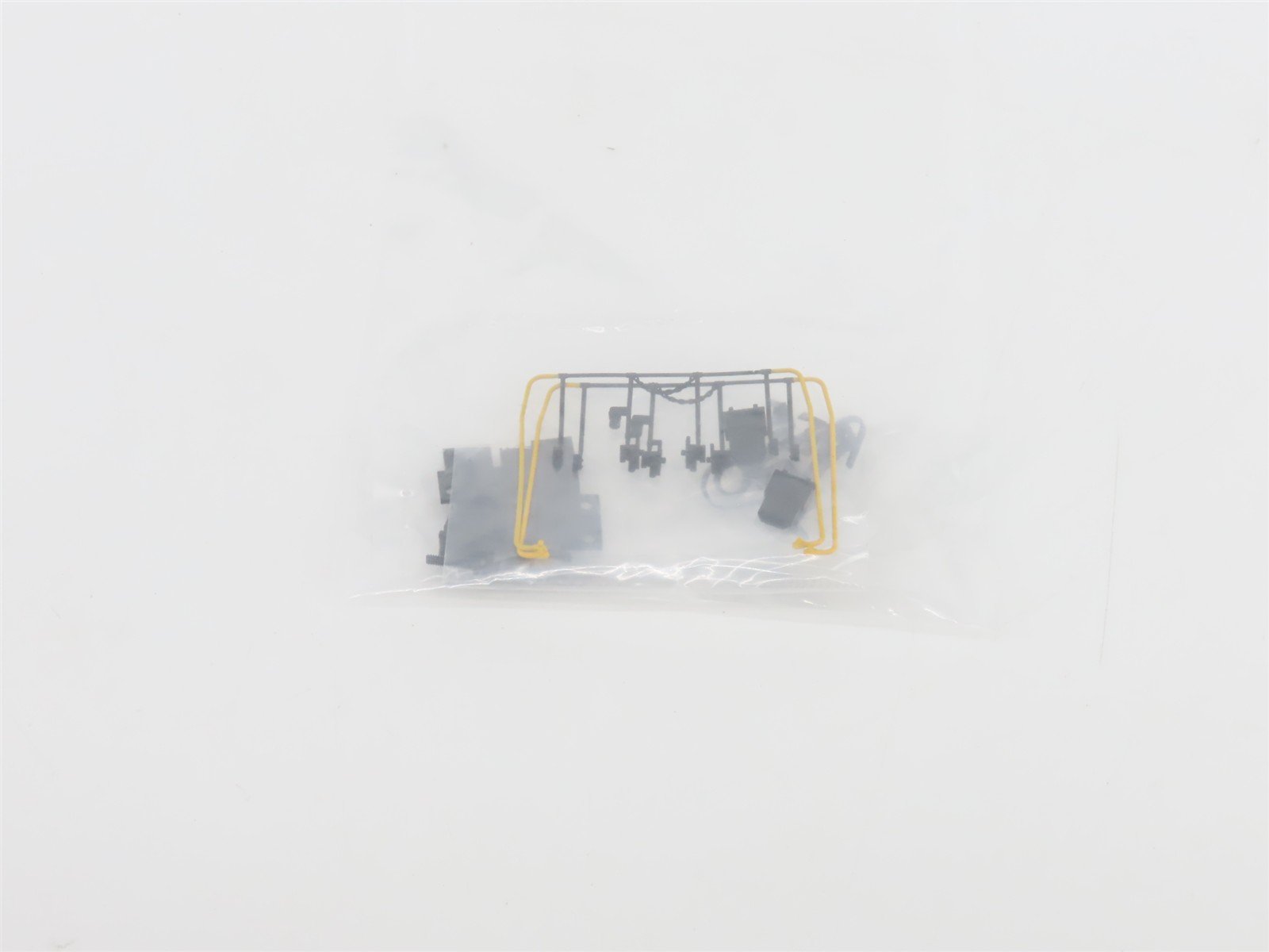 HO Atlas Master Silver 7821 PRR FM Trainmaster Ph. II Diesel #8705 - DCC Ready