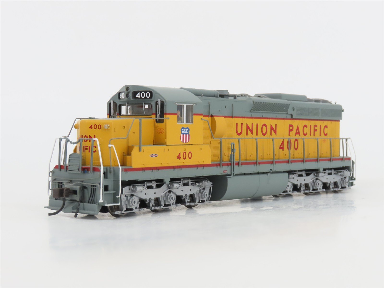 HO Atlas Master Silver 7525 UP Union Pacific EMD SD24 Diesel #400 - DCC Ready