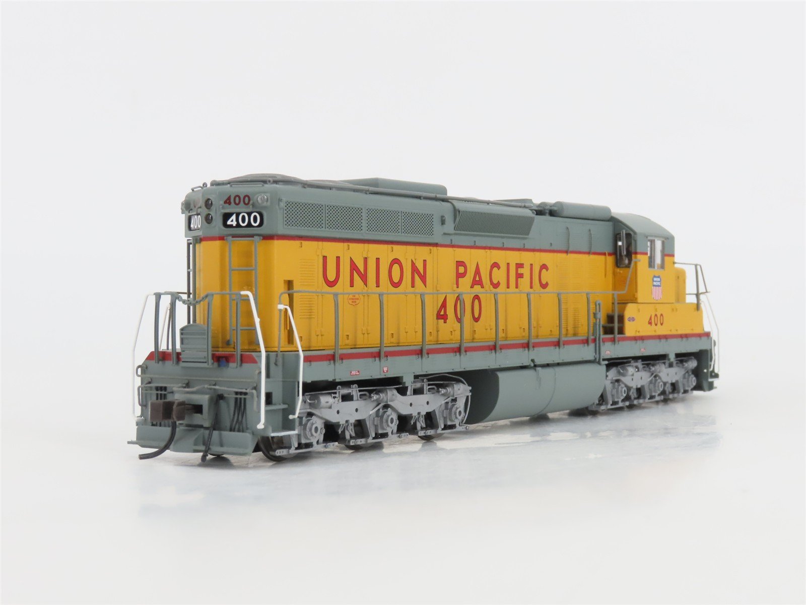 HO Atlas Master Silver 7525 UP Union Pacific EMD SD24 Diesel #400 - DCC Ready