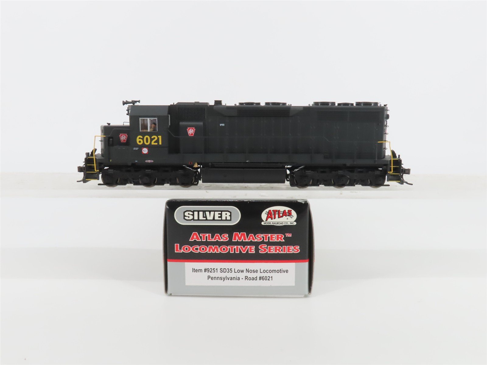 HO Atlas Master Silver 9251 PRR Pennsylvania EMD SD35 Diesel #6021 - DCC Ready