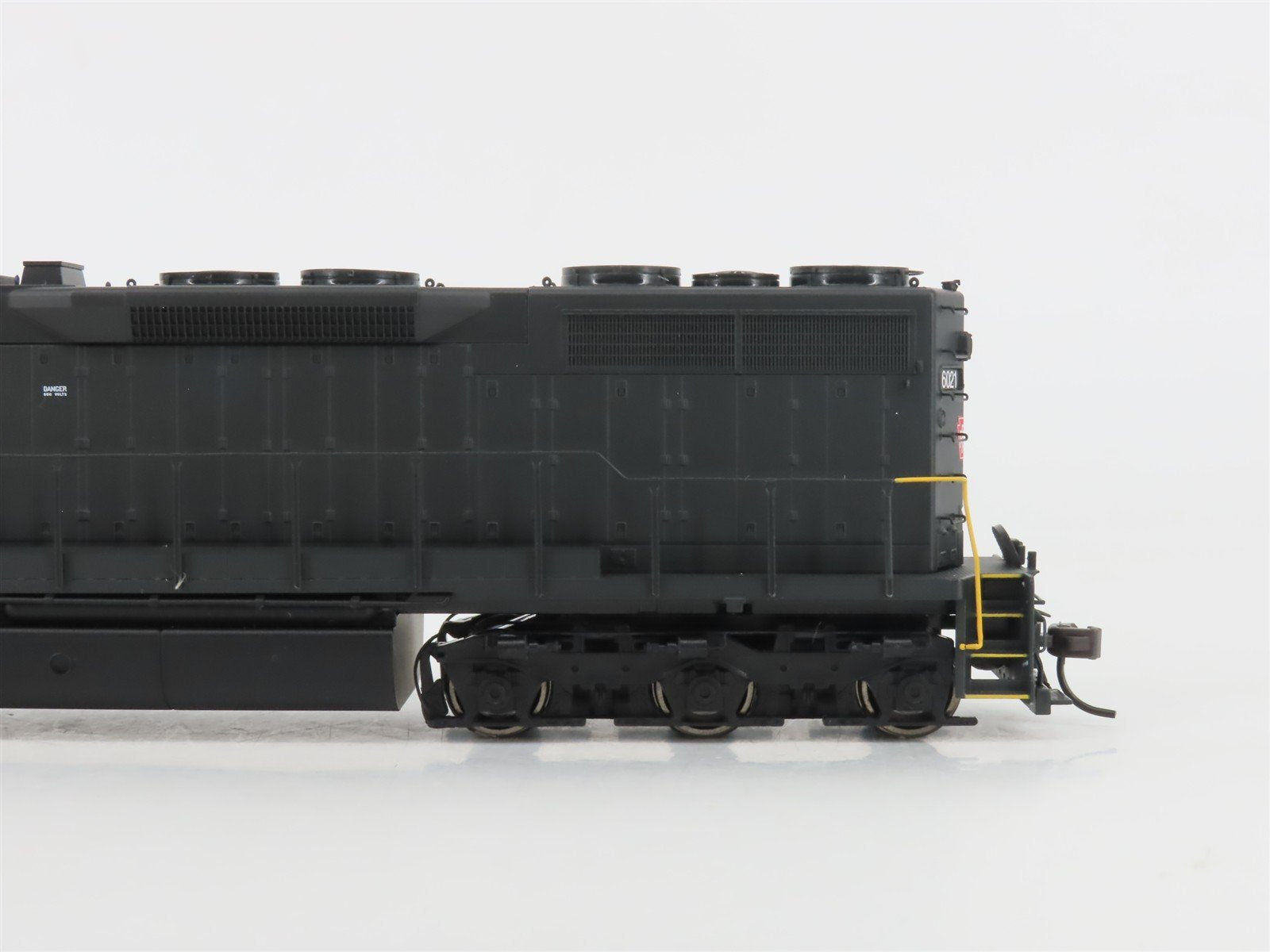 HO Atlas Master Silver 9251 PRR Pennsylvania EMD SD35 Diesel #6021 - DCC Ready