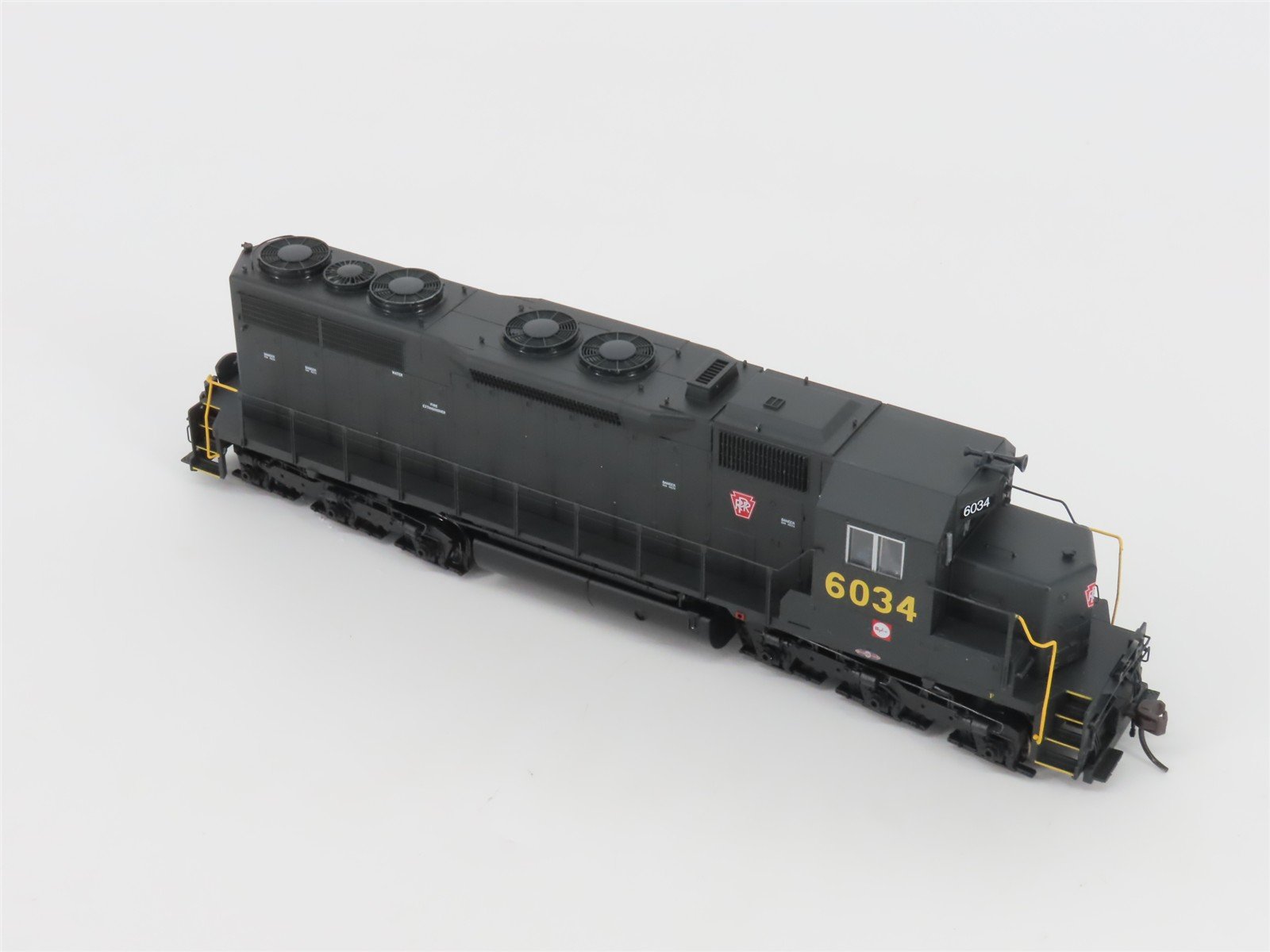 HO Atlas Master Silver 9252 PRR Pennsylvania EMD SD35 Diesel #6034 - DCC Ready
