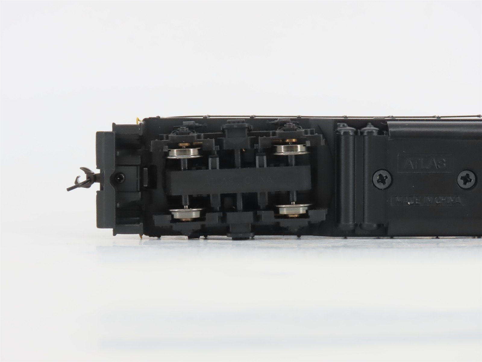 HO Scale Atlas Classic 8640 PRR Pennsylvania EMD GP7 Diesel #8806 - DCC Ready