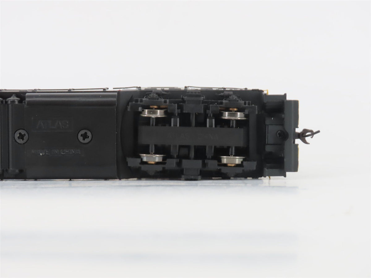 HO Scale Atlas Classic 8640 PRR Pennsylvania EMD GP7 Diesel #8806 - DCC Ready