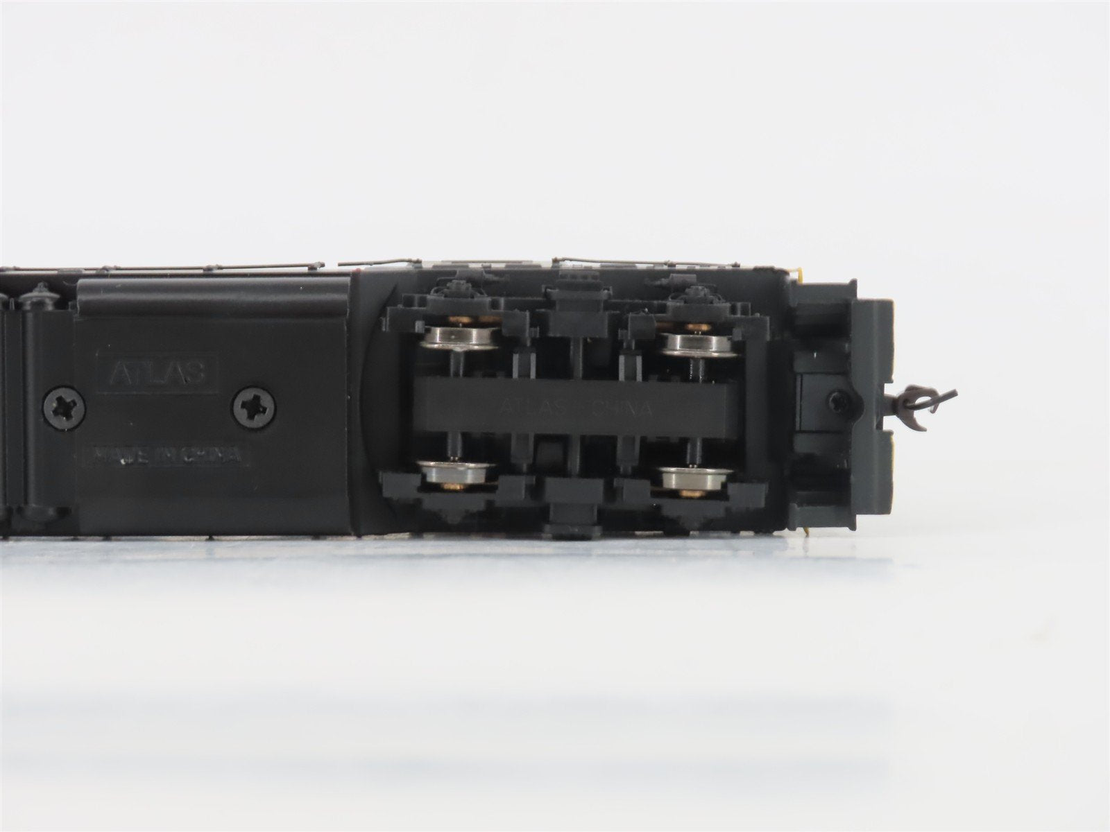 HO Scale Atlas Classic 8640 PRR Pennsylvania EMD GP7 Diesel #8806 - DCC Ready