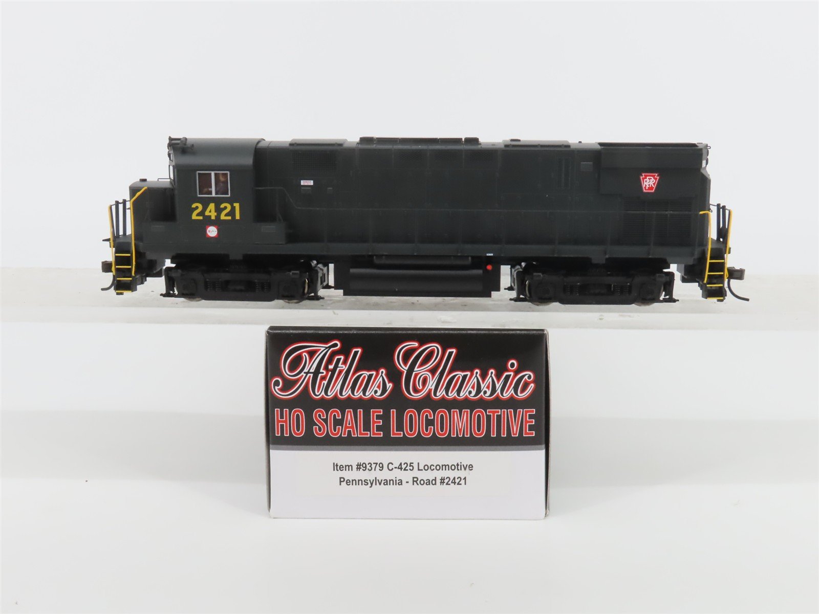 HO Scale Atlas Classic 9379 PRR Pennsylvania ALCO C425 Diesel #2421 - DCC Ready