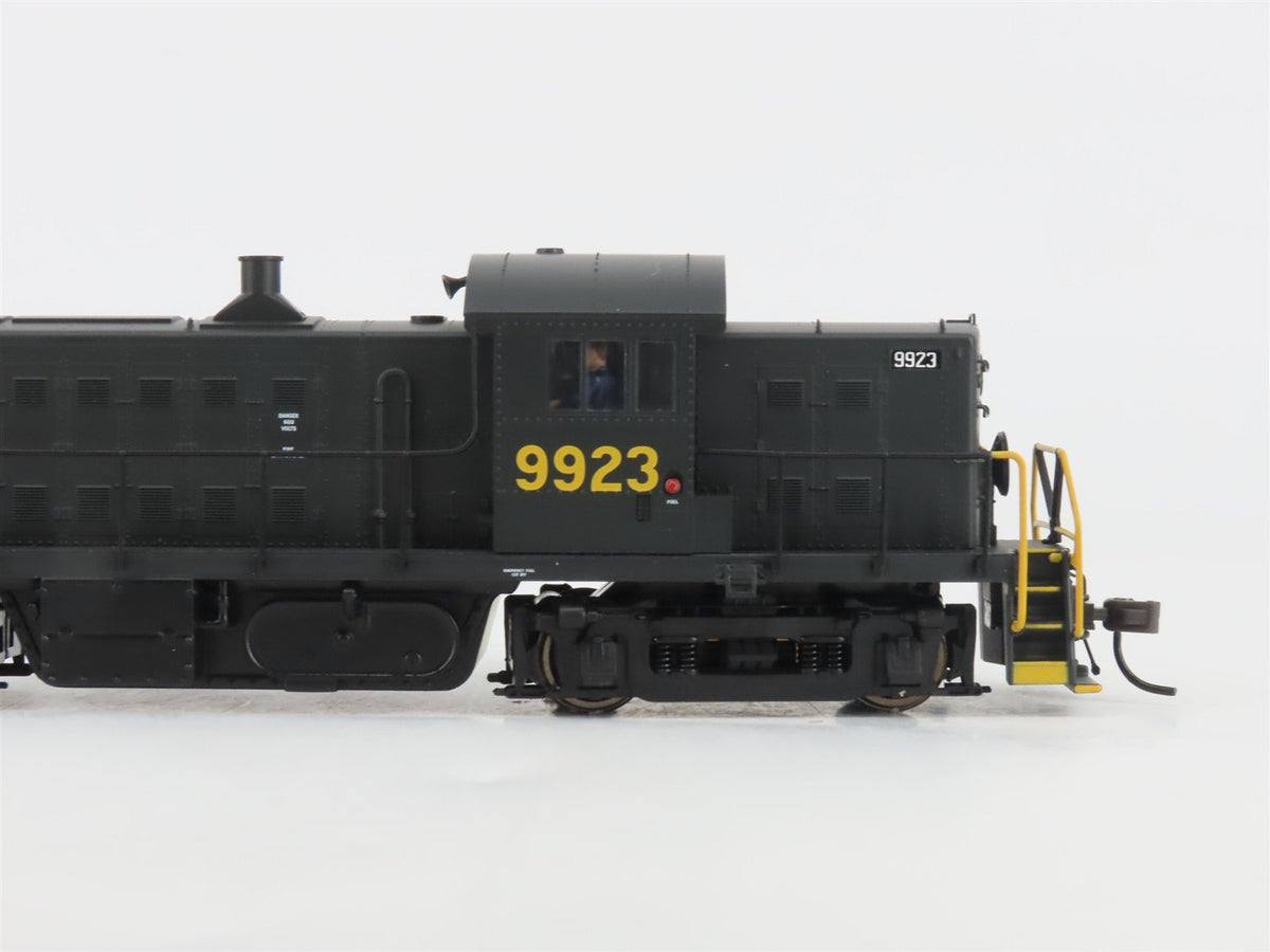 HO Scale Atlas Classic 7138 PRR Pennsylvania ALCO RS-1 Diesel Locomotive #9923