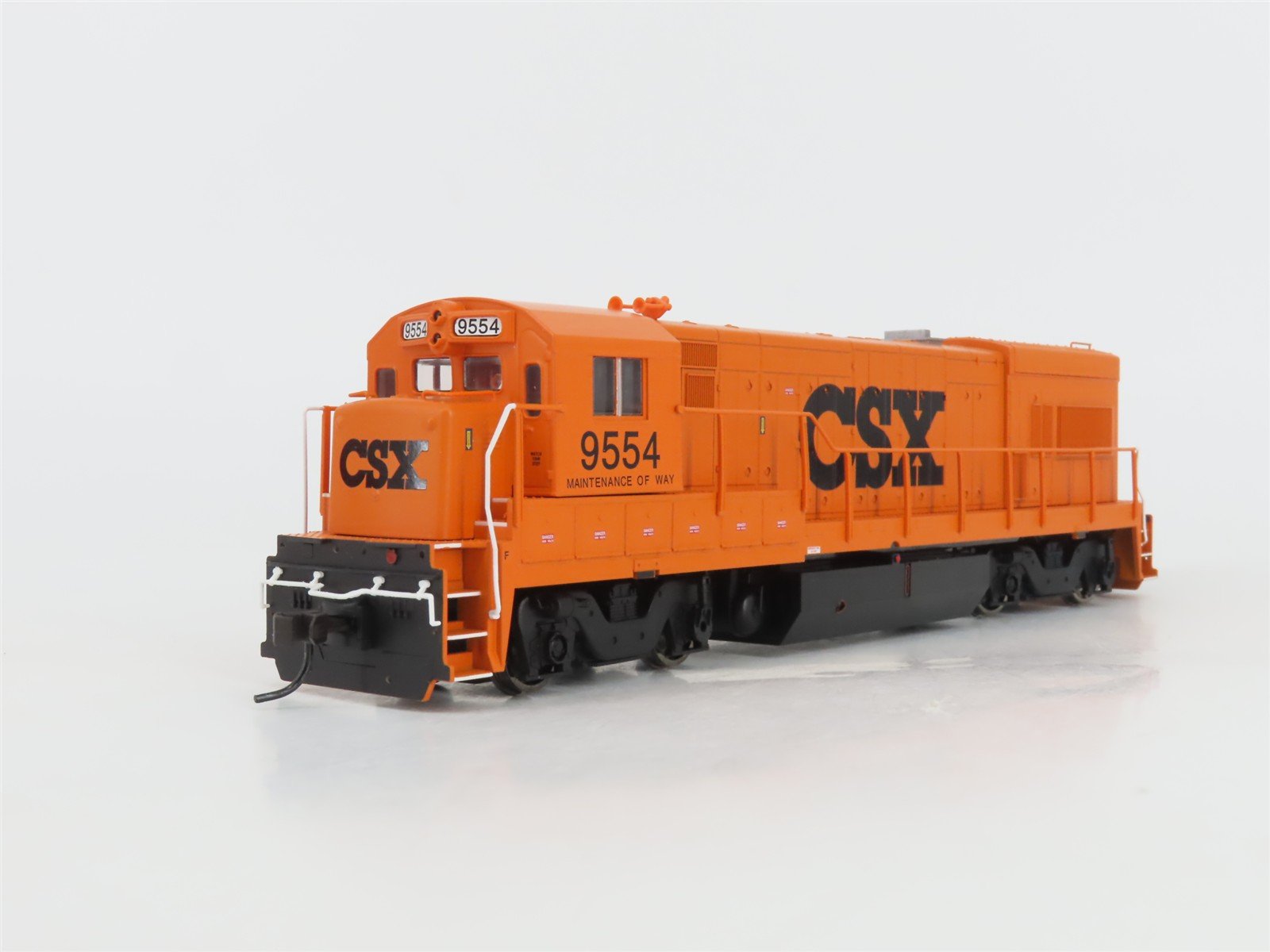HO Atlas 8274 CSX MofW Maintenance of Way Orange U23B Diesel #9554 - DCC Ready