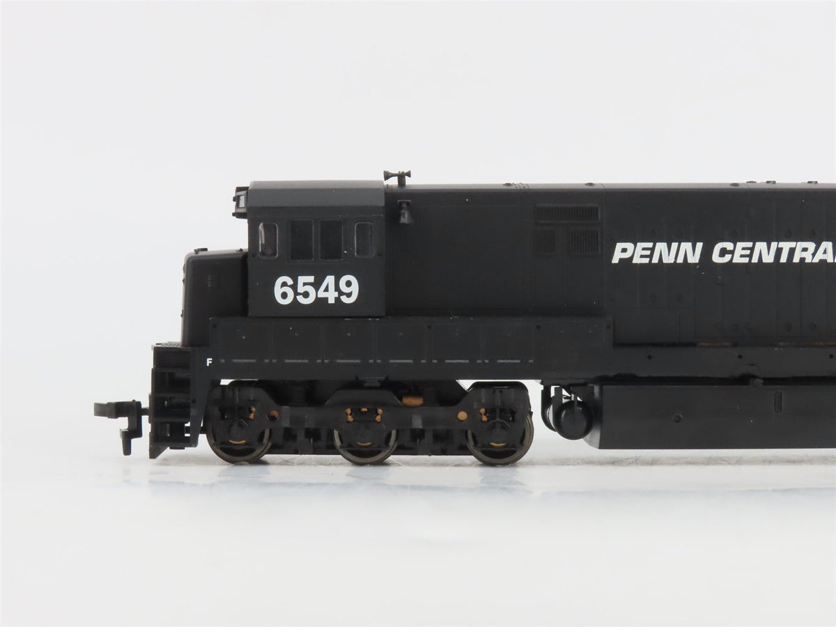 HO Scale Atlas 8534 PC Penn Central GE U33C Diesel #6549 - DCC Ready